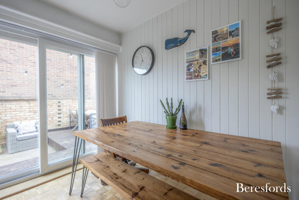 Lounge/Diner