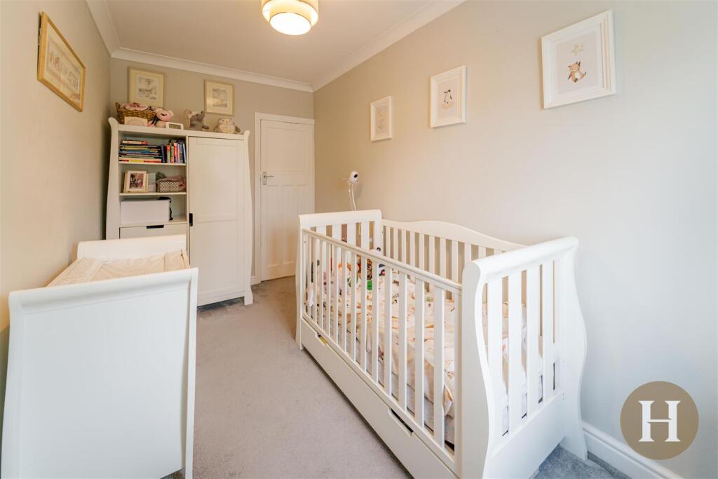 Hadleigh Estate Agents-39.jpg