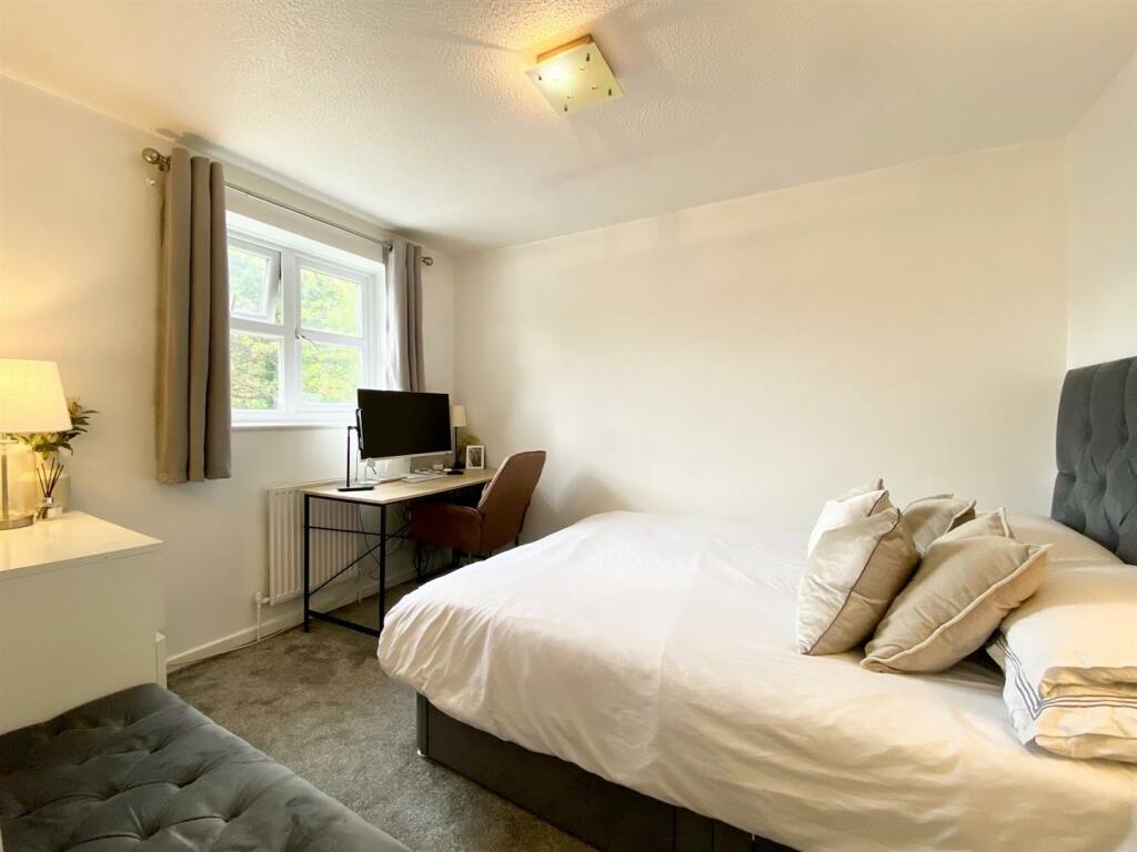 2nd bedroom 2.jpg