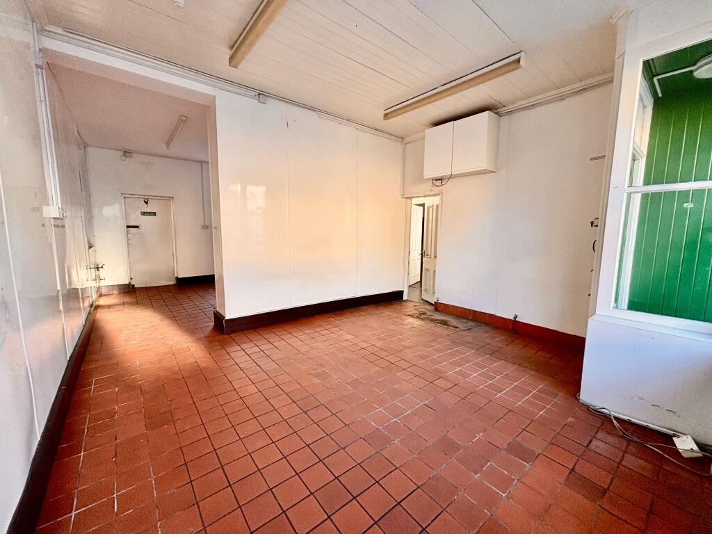 PHOTO-2025-10-29-10-31-14  1  T202510291417.jpg