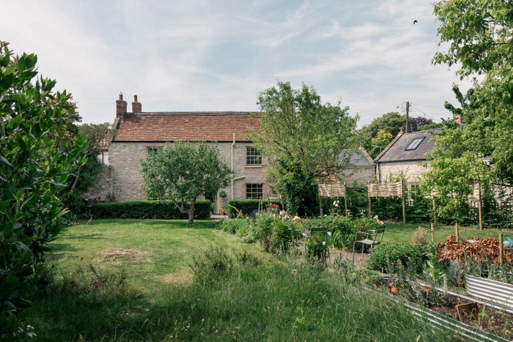 293555 - MYRTLE 19.6.25-21.jpg