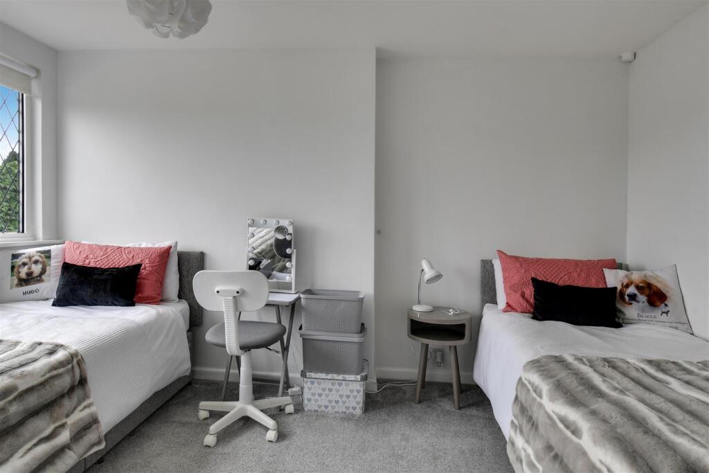 BEDROOM TWO