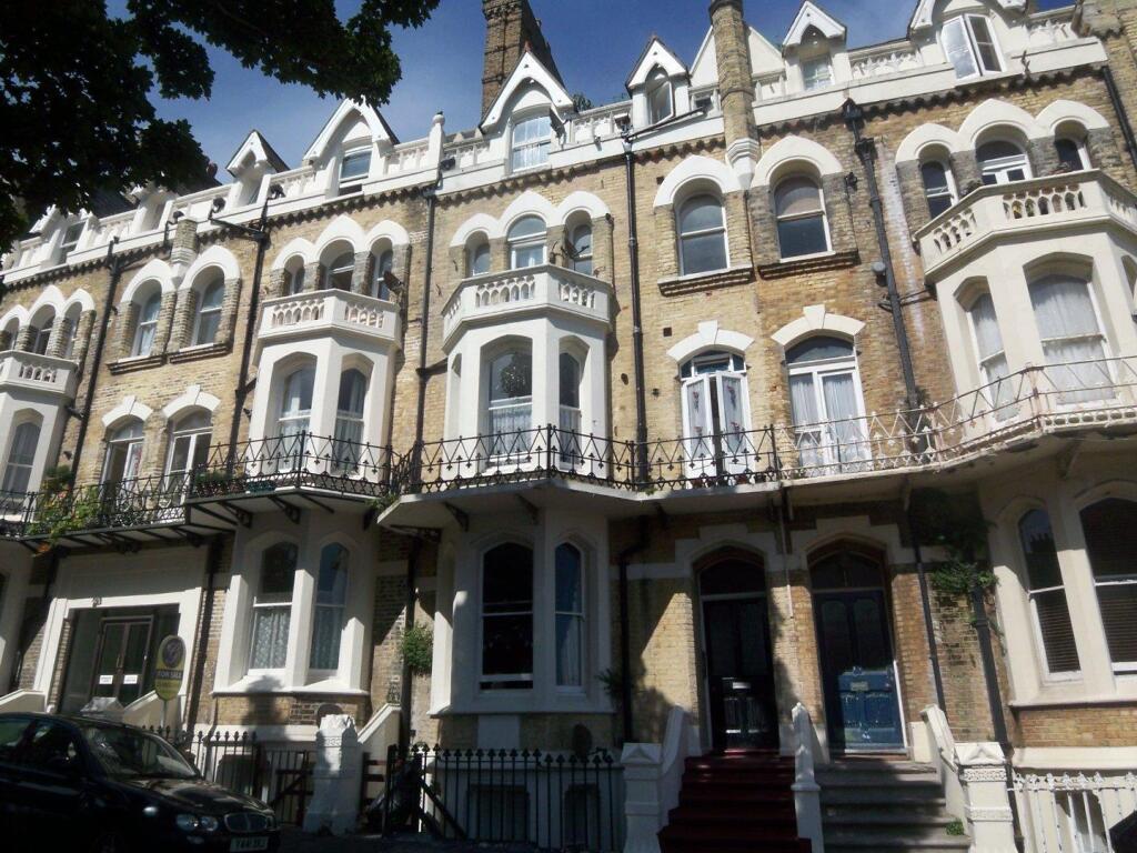 Front 7 Albert Rd.jpg