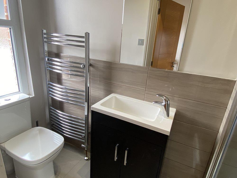 shower room.jpg