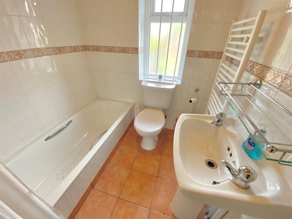 Bath 57.jpg