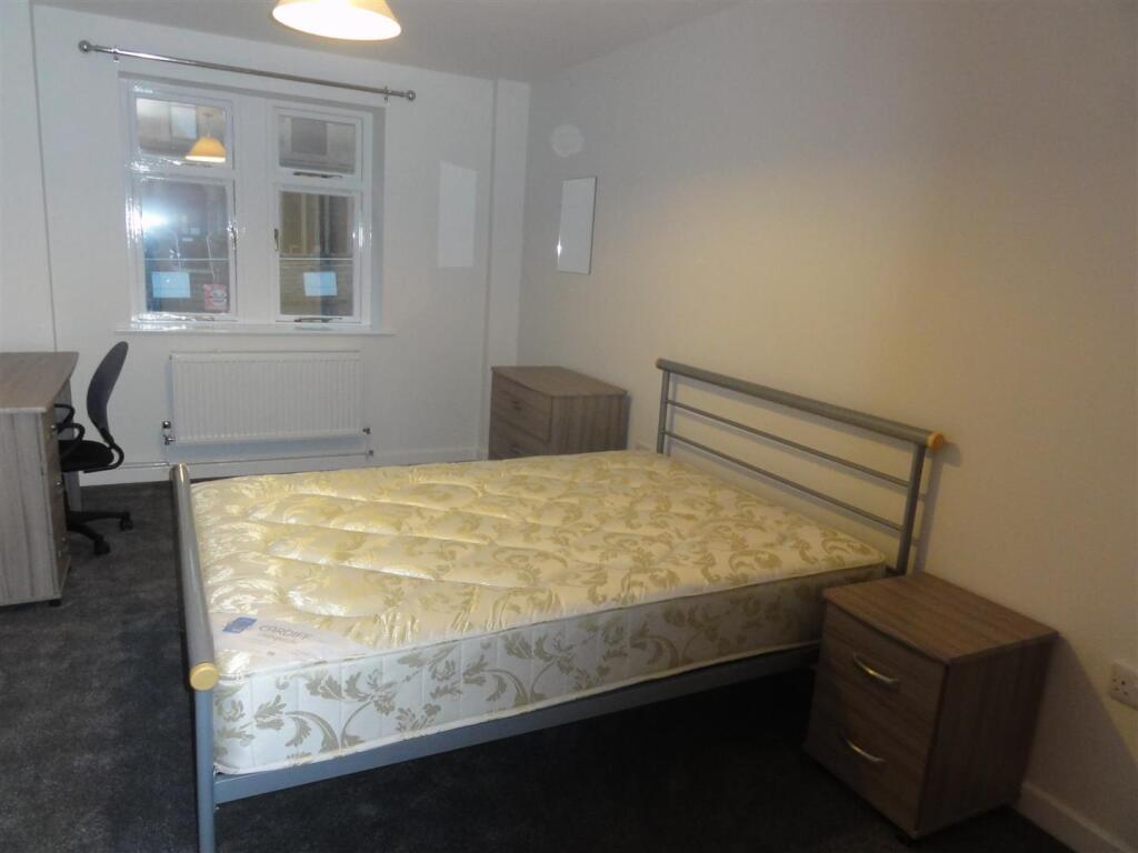 ANT - Flat 1 (6).JPG