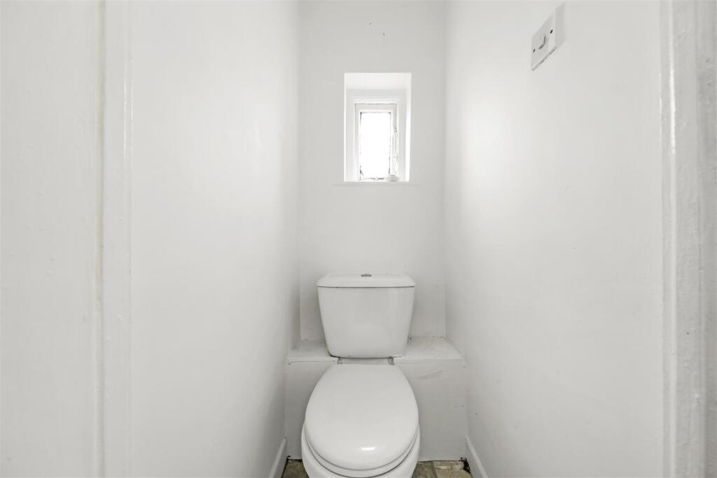 93 Berkeley Road - AgGF63yz5QCsrX5yahhd.jpg