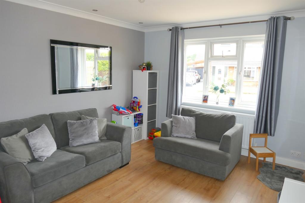 Bedroom+Sitting+Room