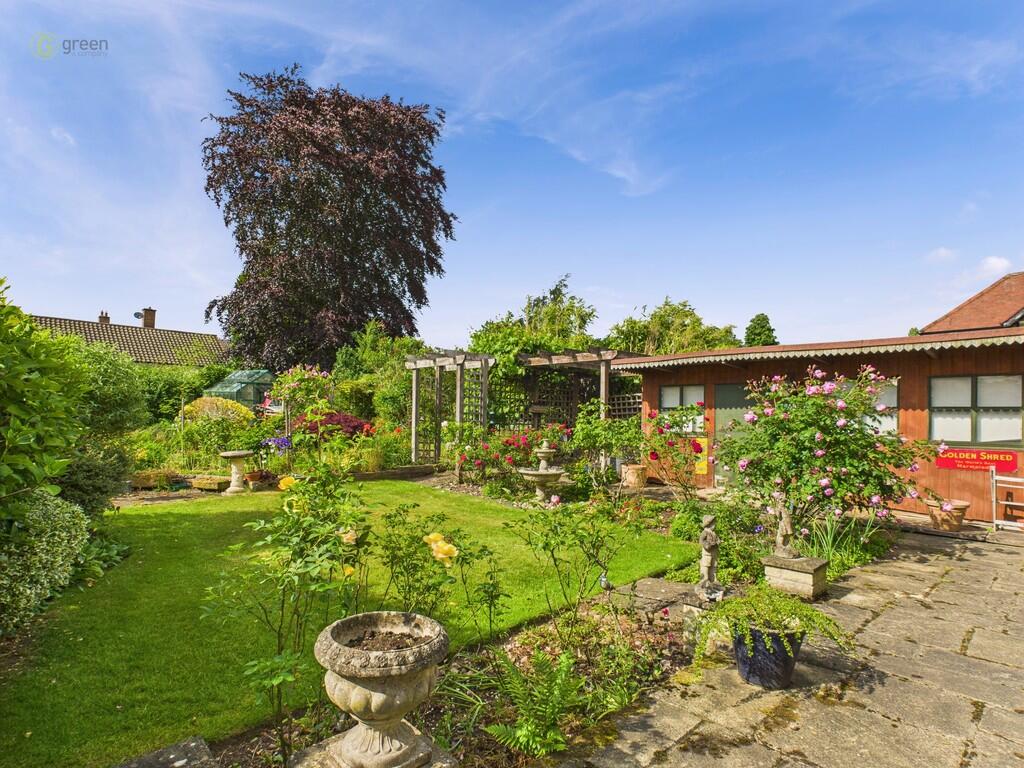 CAM03830G0-PR0166...