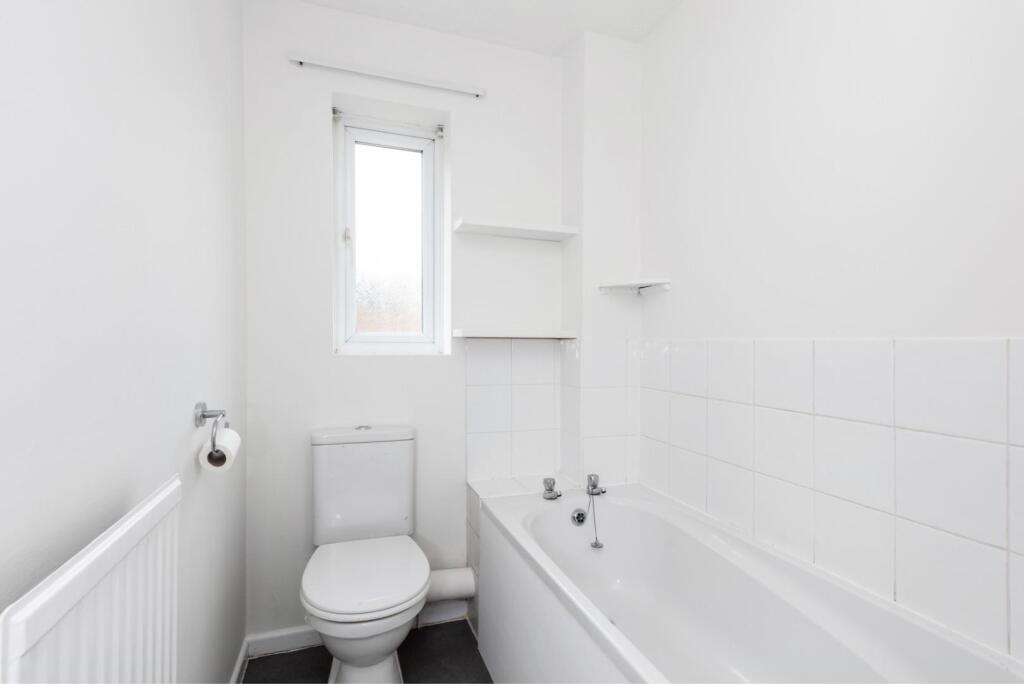 5 Hoylake Drive, Warmley, Bristol BS30 8GS-8.jpg