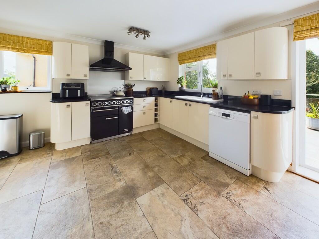 CAM03525G0-PR0165...