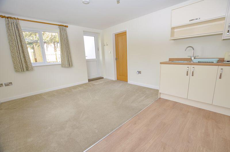 ANNEX LIVING ROOM/KITCHEN
