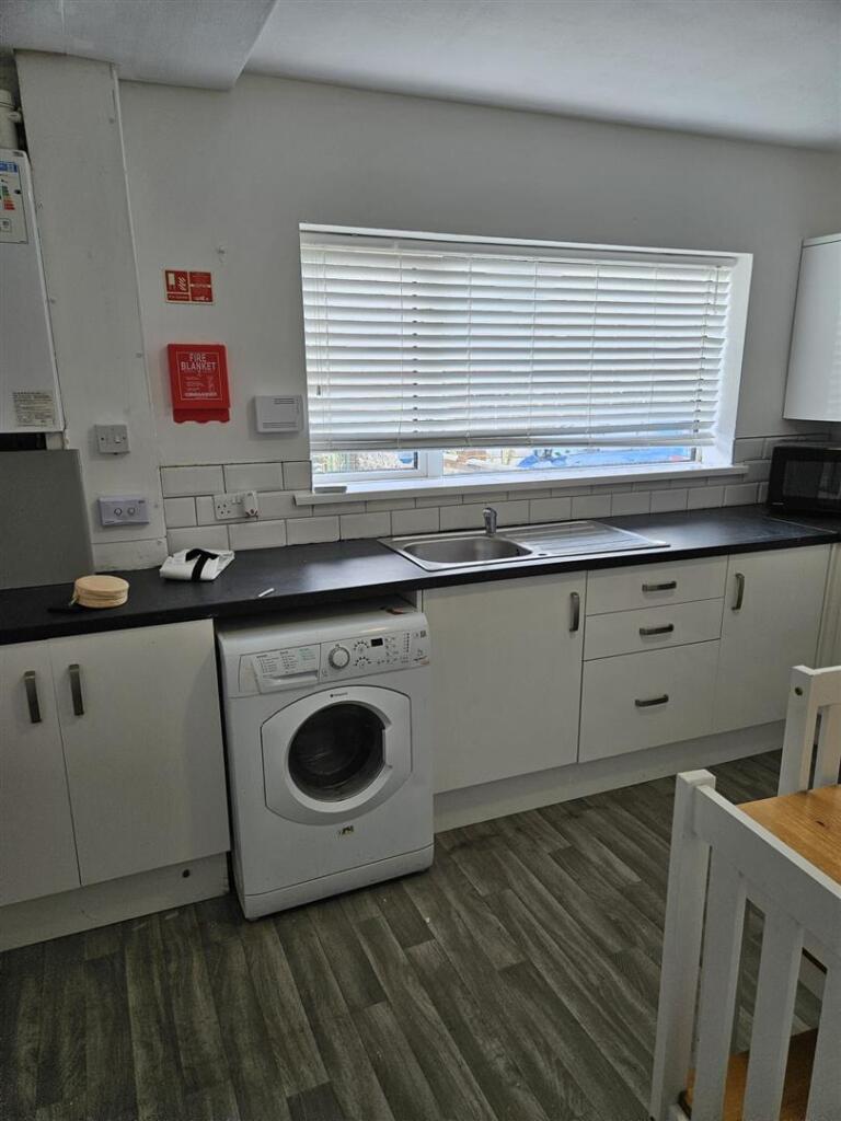 7, Houldsworth Drive  mid term Inspection Septembe