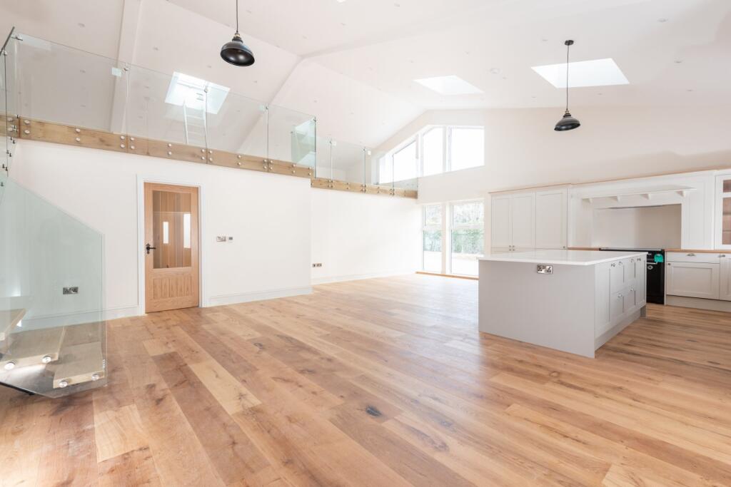 Kitchen/Dining/Fam