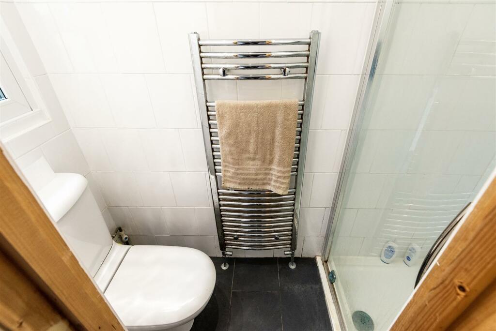 WC/SHOWER ROOM