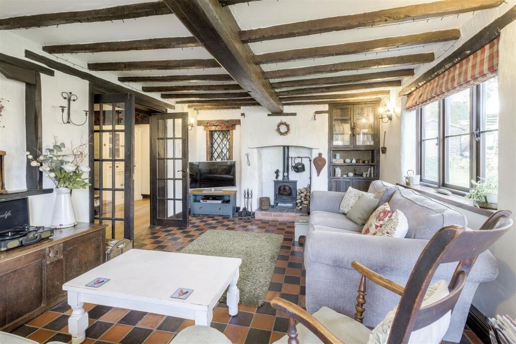 128 Main Street, Clifton Campville