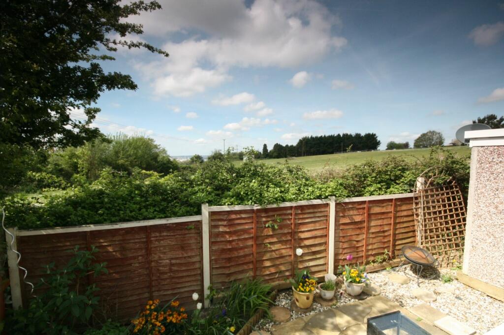 Photograph 3