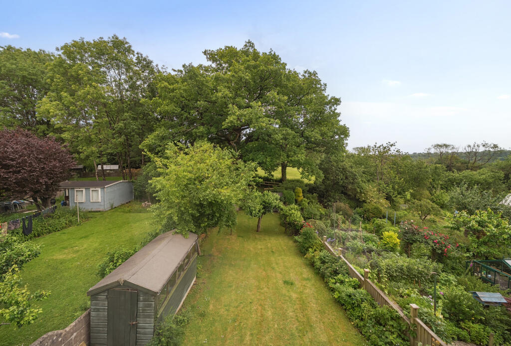 1311606-13-684c46...