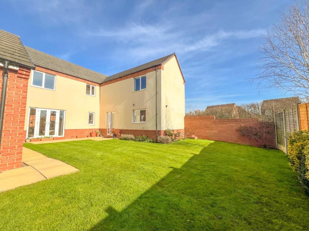 Lower Farm Way - Image-17.jpg