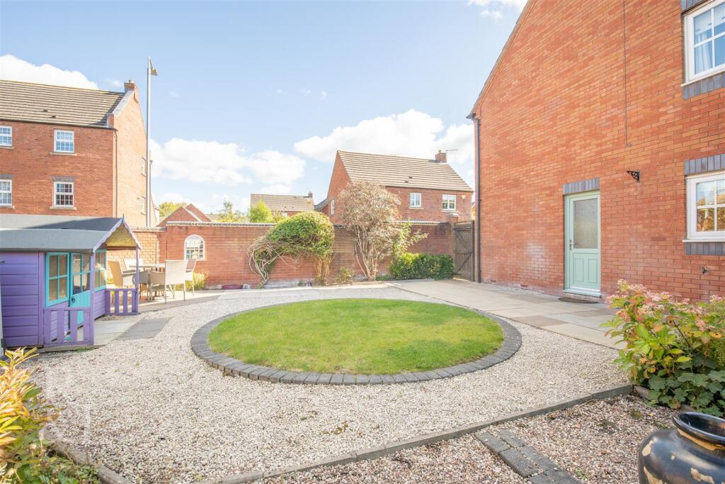 18 Forest School (23).jpg