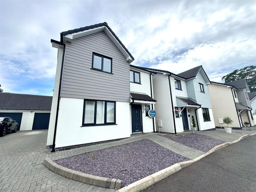 Cherry Close