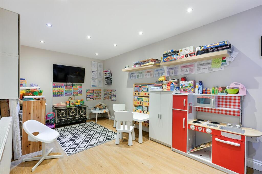 CAVENDISH WALK (11).jpg