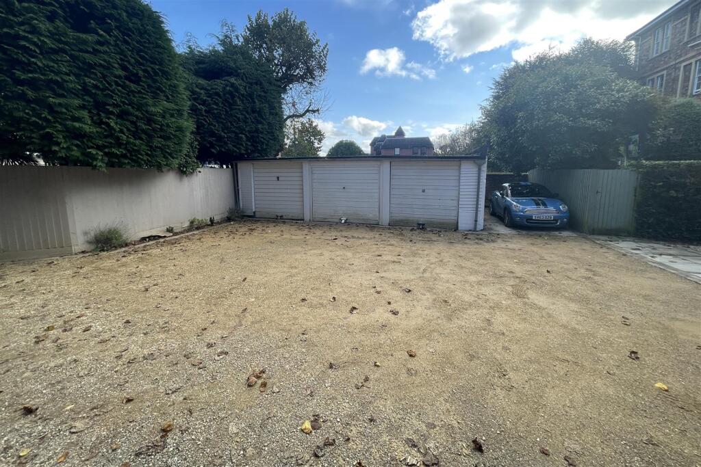 Middle garage to rear of 74 Pembroke Road, Clifton