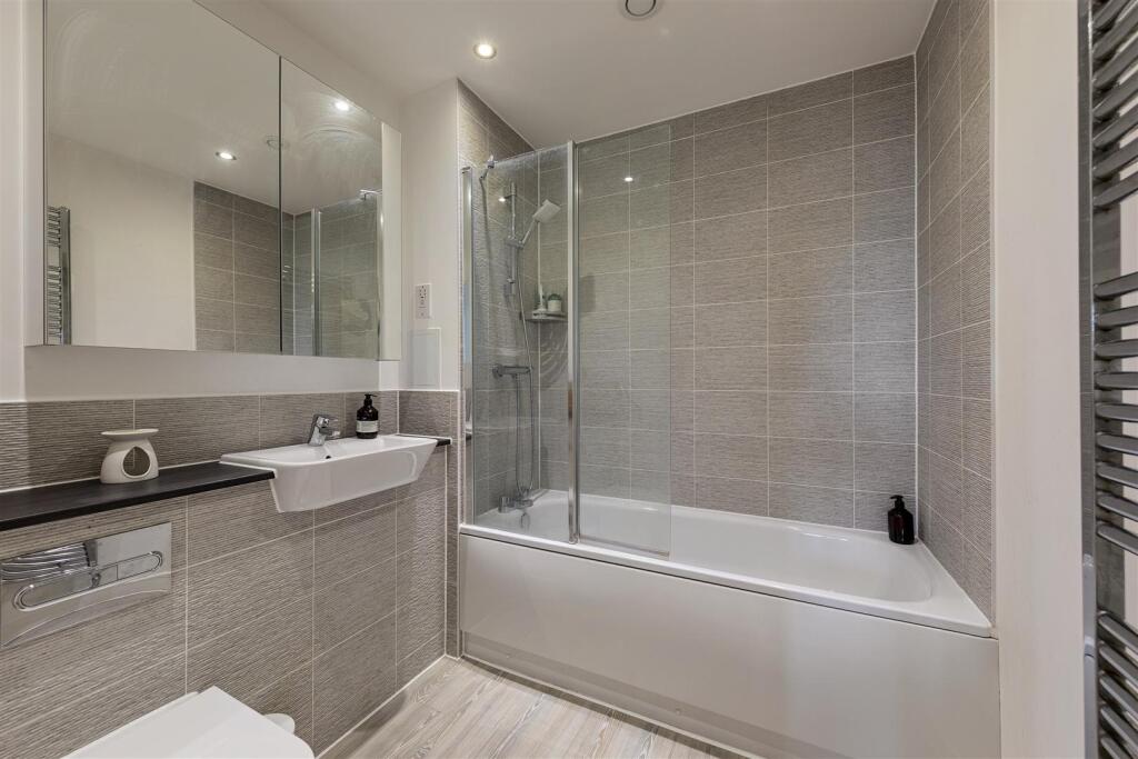 Champness Close, E17