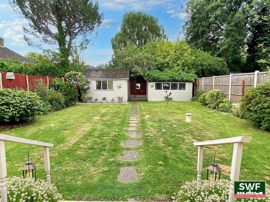 Garden1.jpg