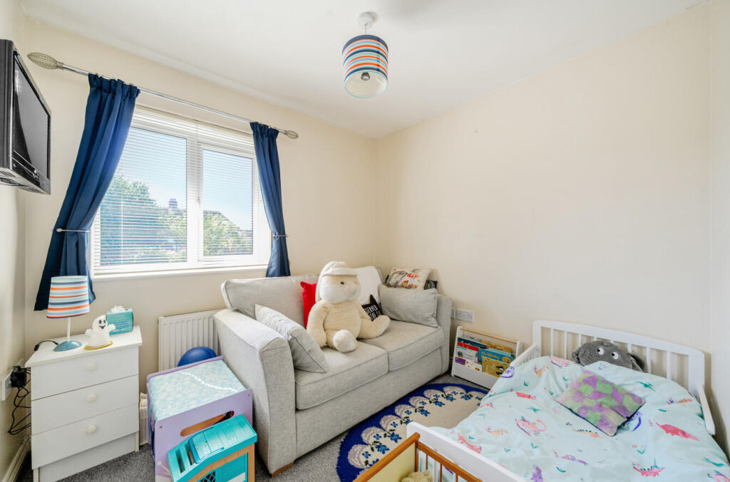 19-6824742586239-...