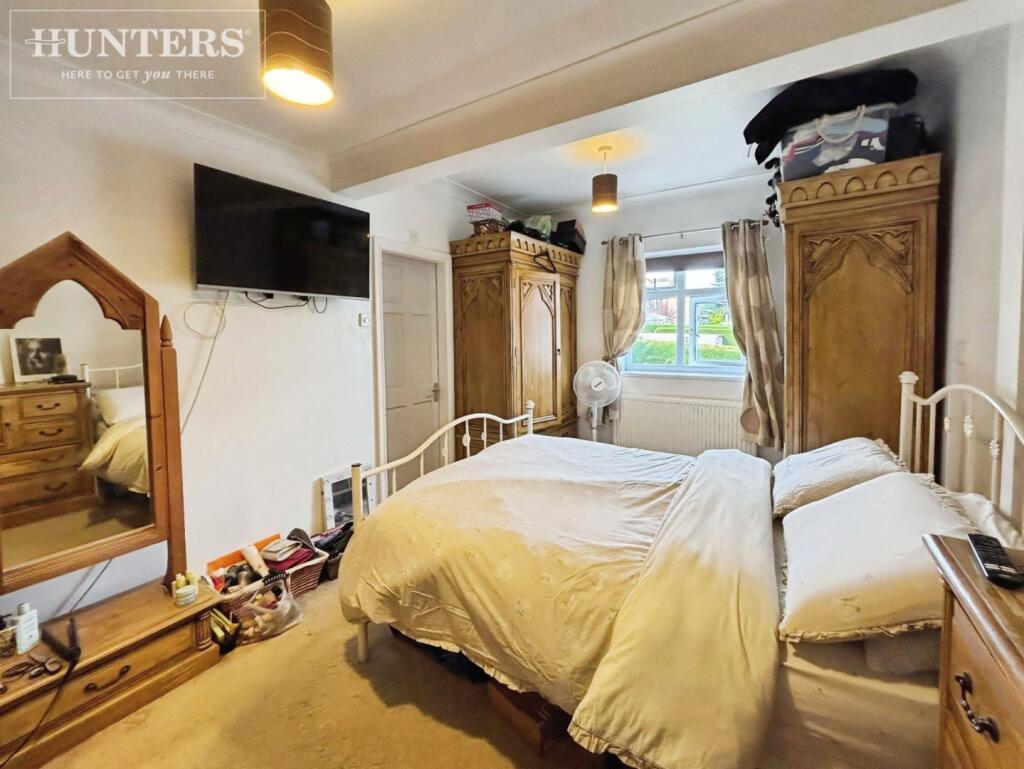 pbox-bedroom-336897.jpeg