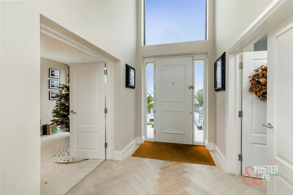 Shirley Drive, 105-30.JPG