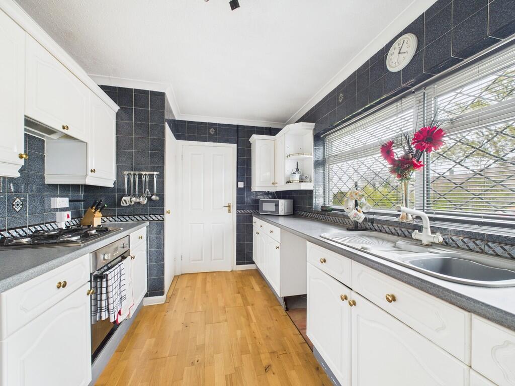 CAM02089G0-PR0458...