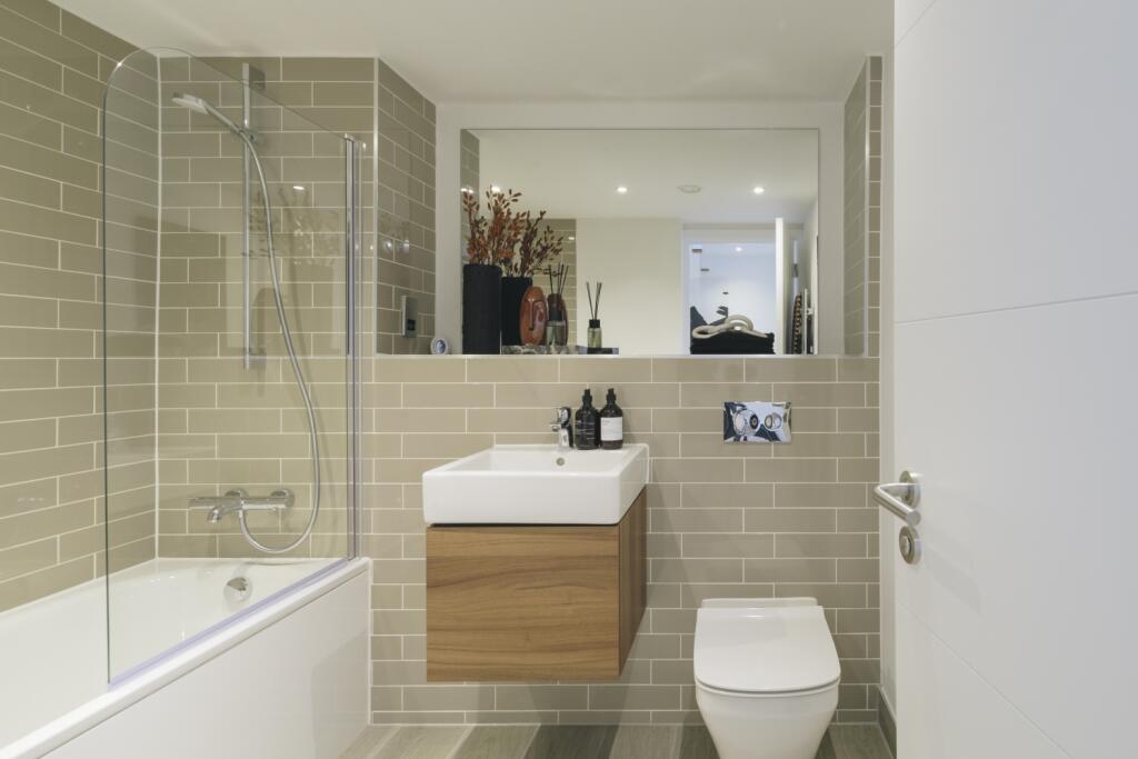 GSH_Show_Apartment-(photo_by_Tom_Bird)-8