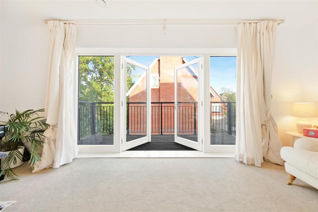 10 Phelps Lane - qosVlR4DSViJuf4Y5TAO.jpg