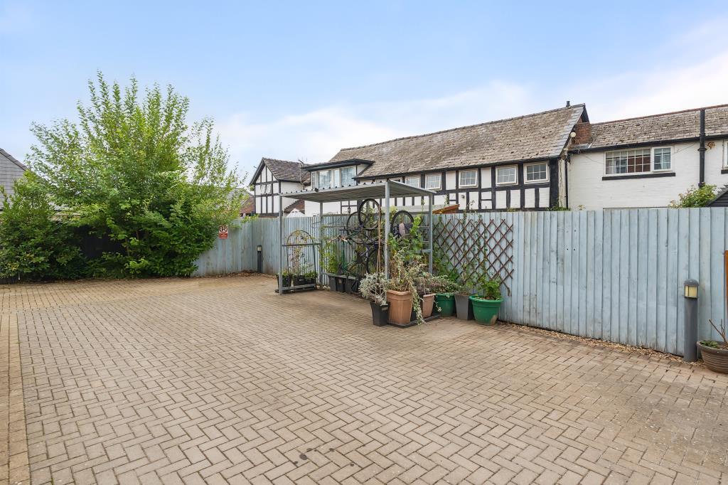 Photos