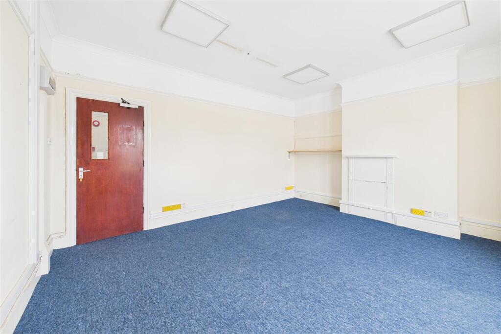 Wellsway House, 9, Wellsway Keynsham, B A N E S, B