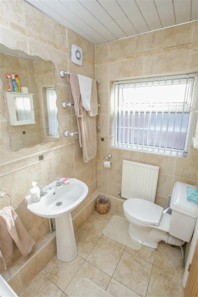 HOUSE BATHROOM