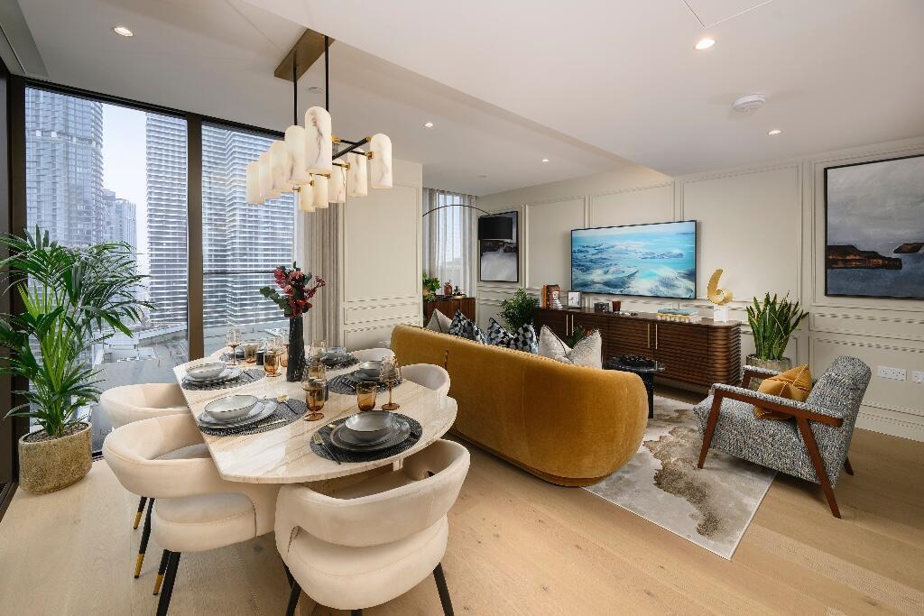 Living/Dinning Area