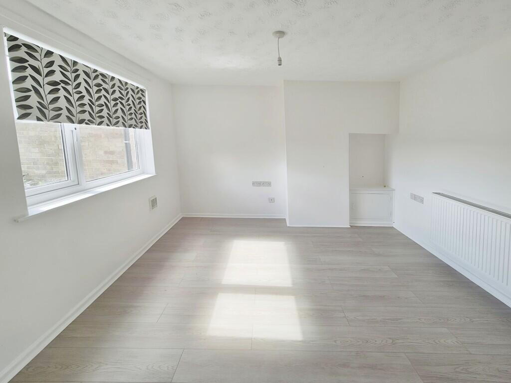 ec3fd998-10000117...