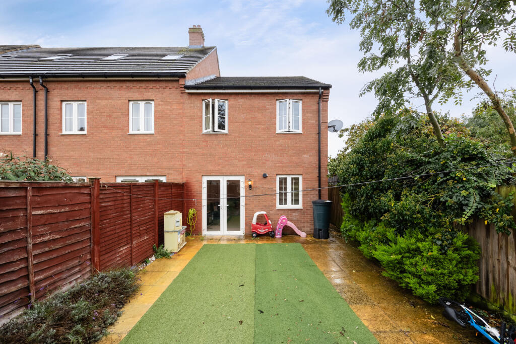 43 Chapell Close_18