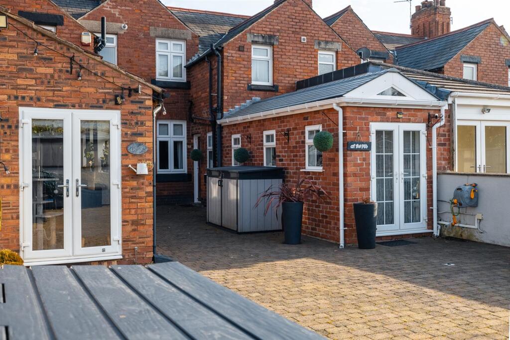 54 Eastham Village-60.jpg
