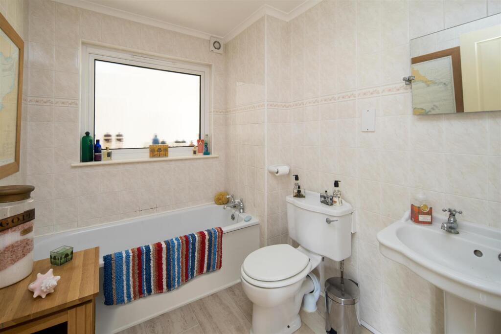 Ground Floor Bathroom