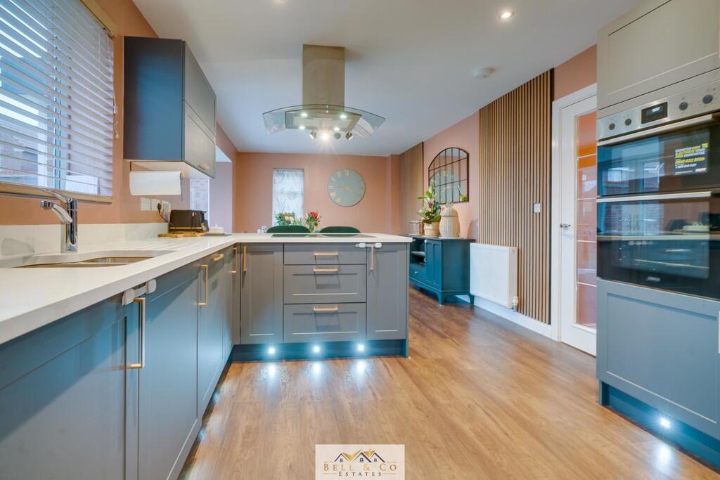 Kitchen Diner  5