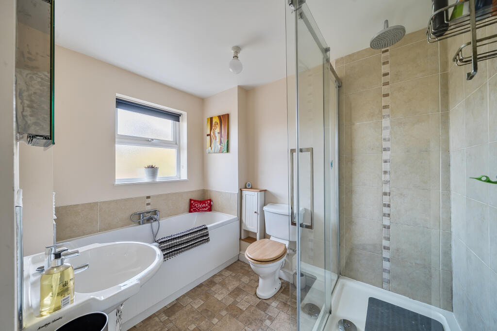 13657521068f7792b6e049