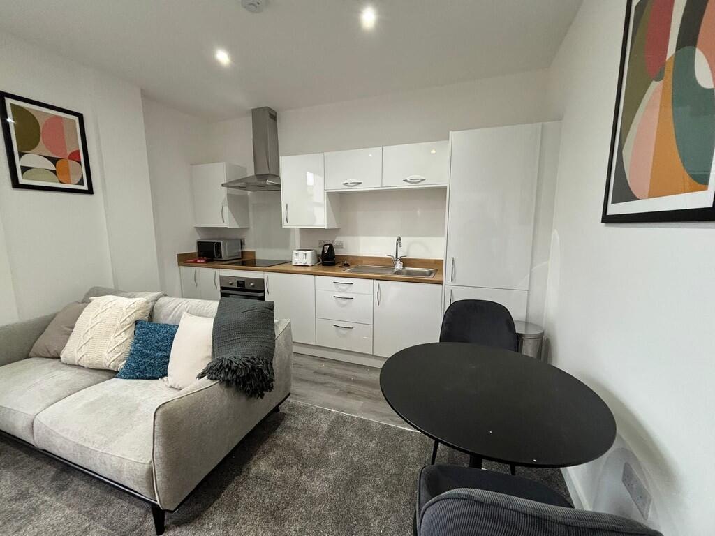 IMG-20250207-WA00...