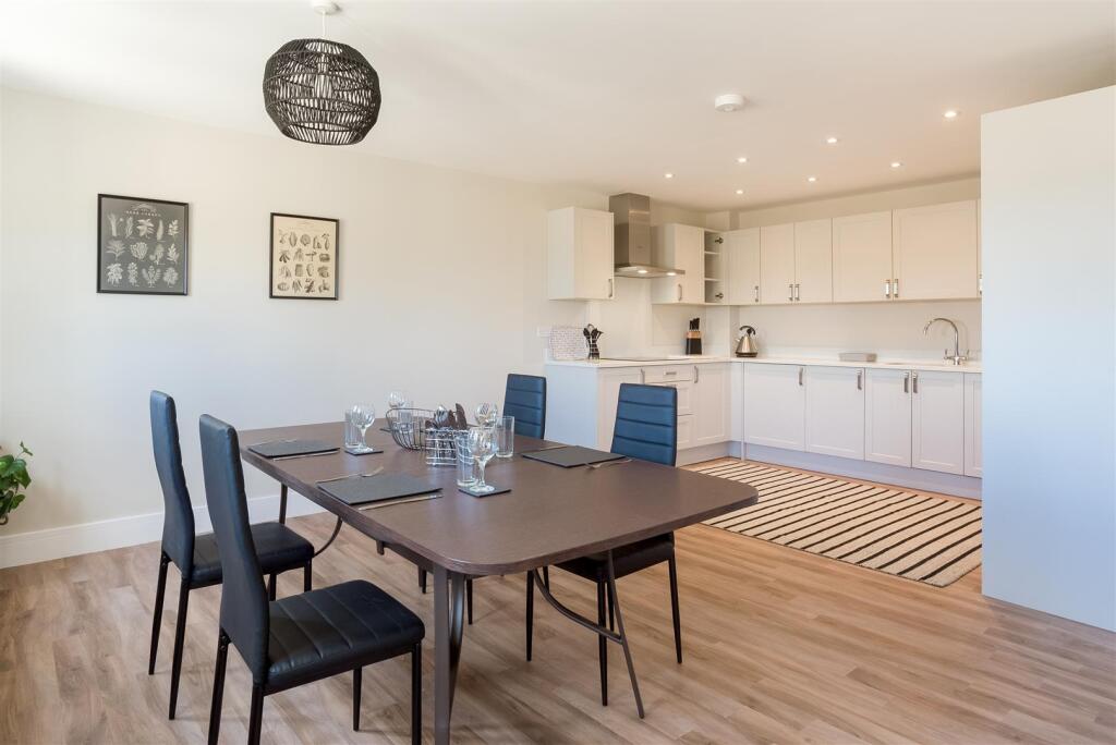 4 Chestnut Cottage-8.jpg