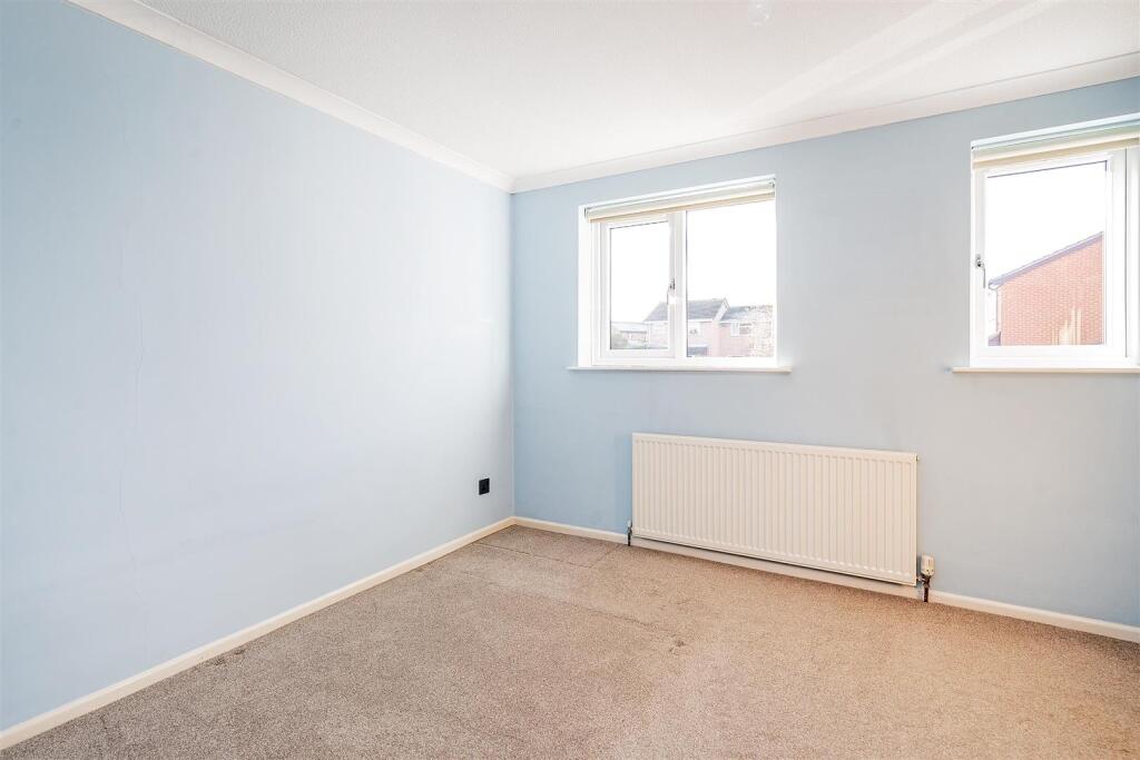 28 Whitemoor Drive-1_lo.jpg