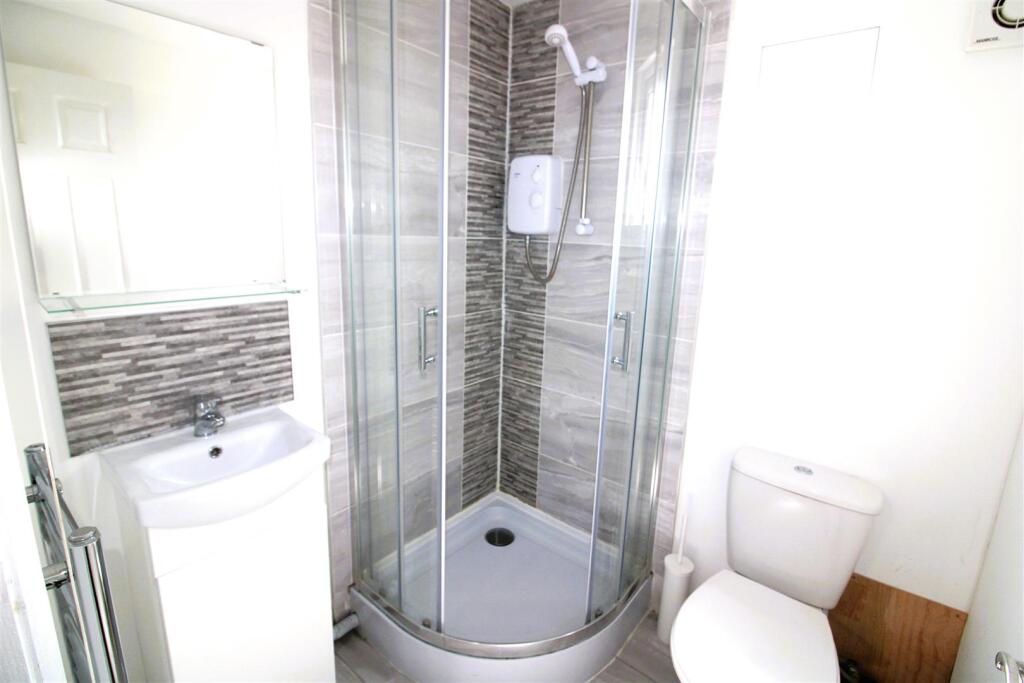 Bathroom 3