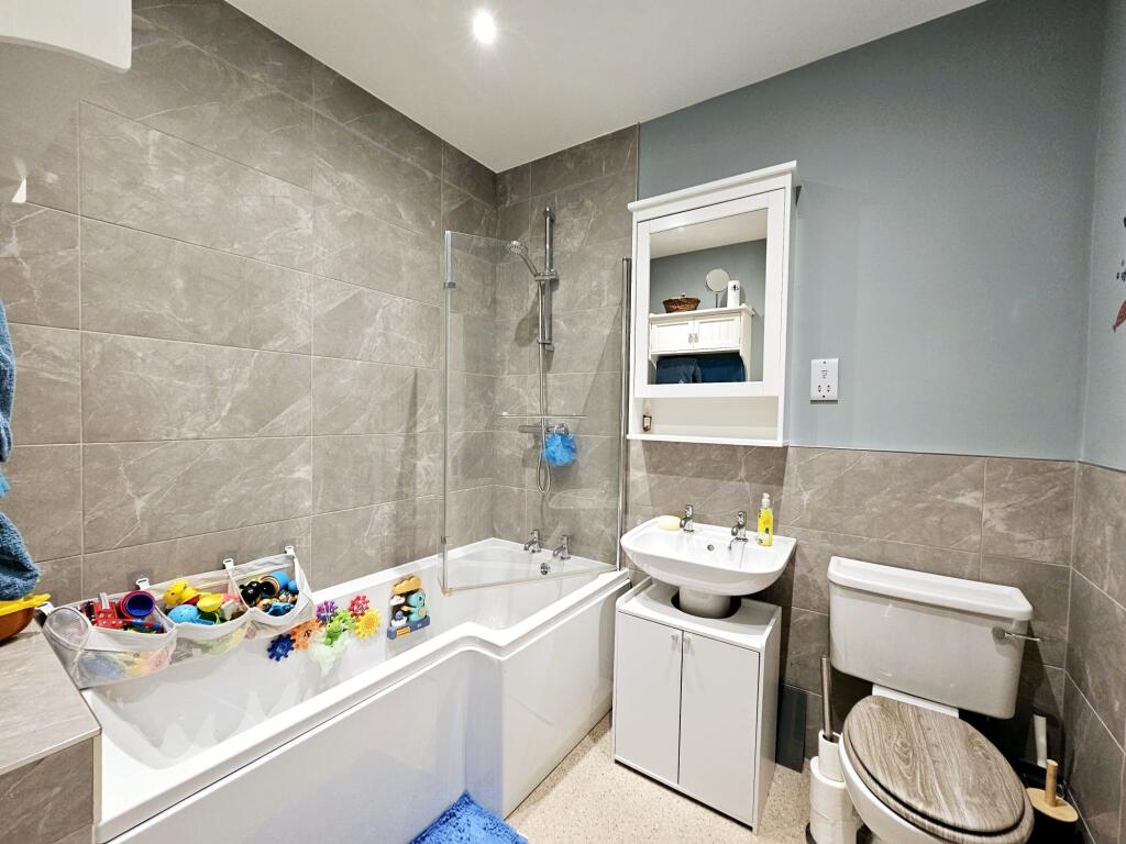 bd88423e-aa25-4c8b-8f48-645d1ed256cb